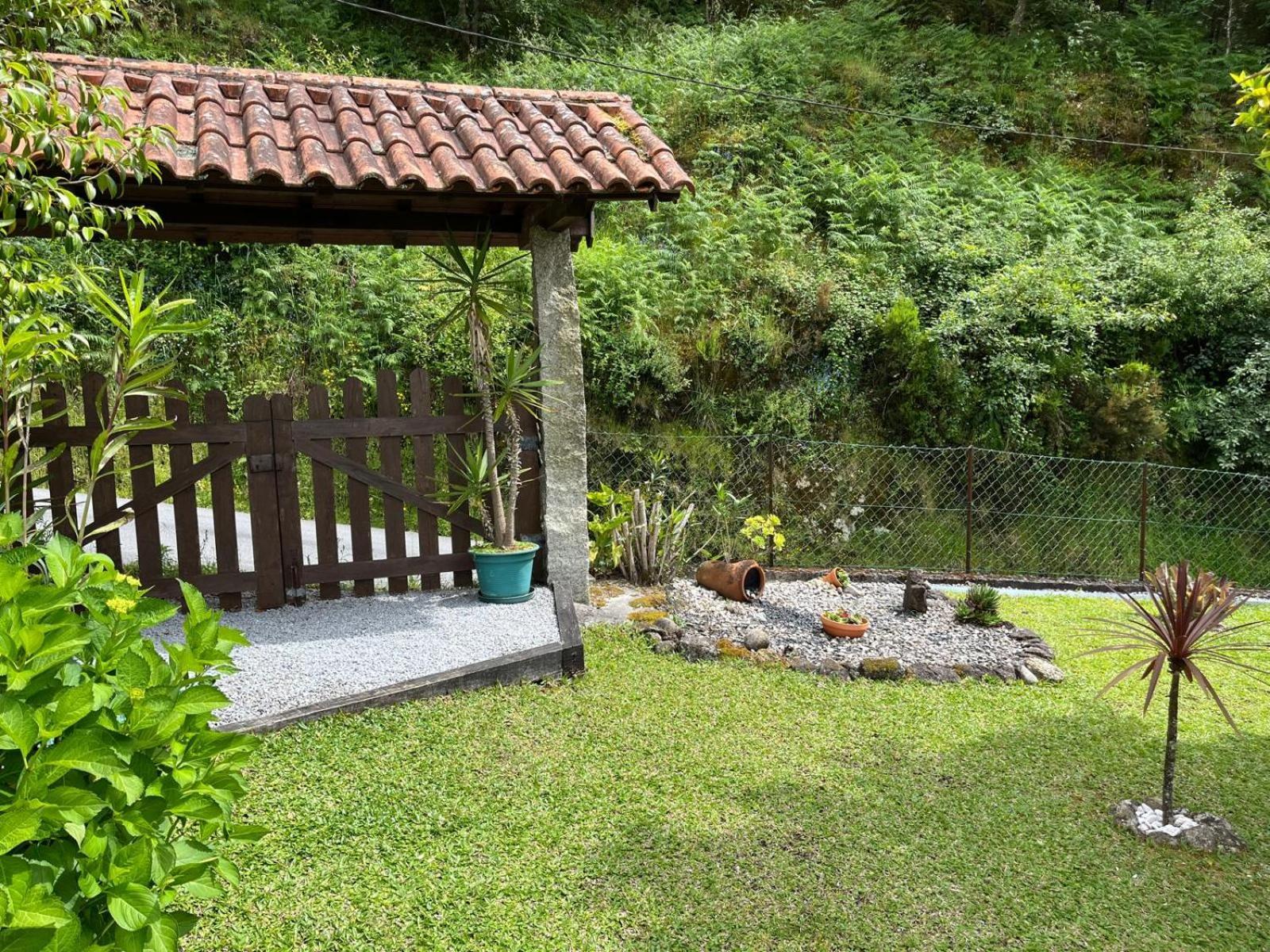 Casa De Casarelhos - Vistas Rio, Campo E Montanha - Lareira Apartment Geres Luaran gambar