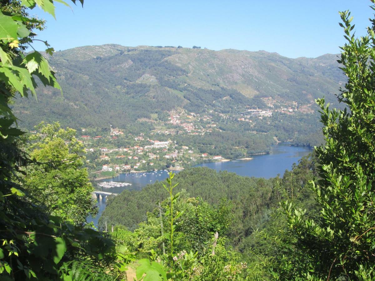 Casa De Casarelhos - Vistas Rio, Campo E Montanha - Lareira Apartment Geres Luaran gambar