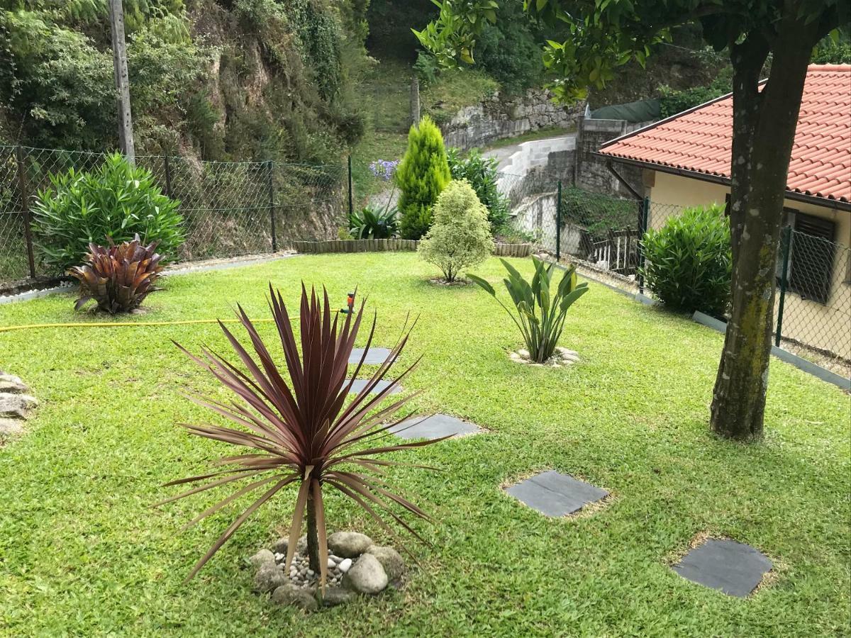 Casa De Casarelhos - Vistas Rio, Campo E Montanha - Lareira Apartment Geres Luaran gambar