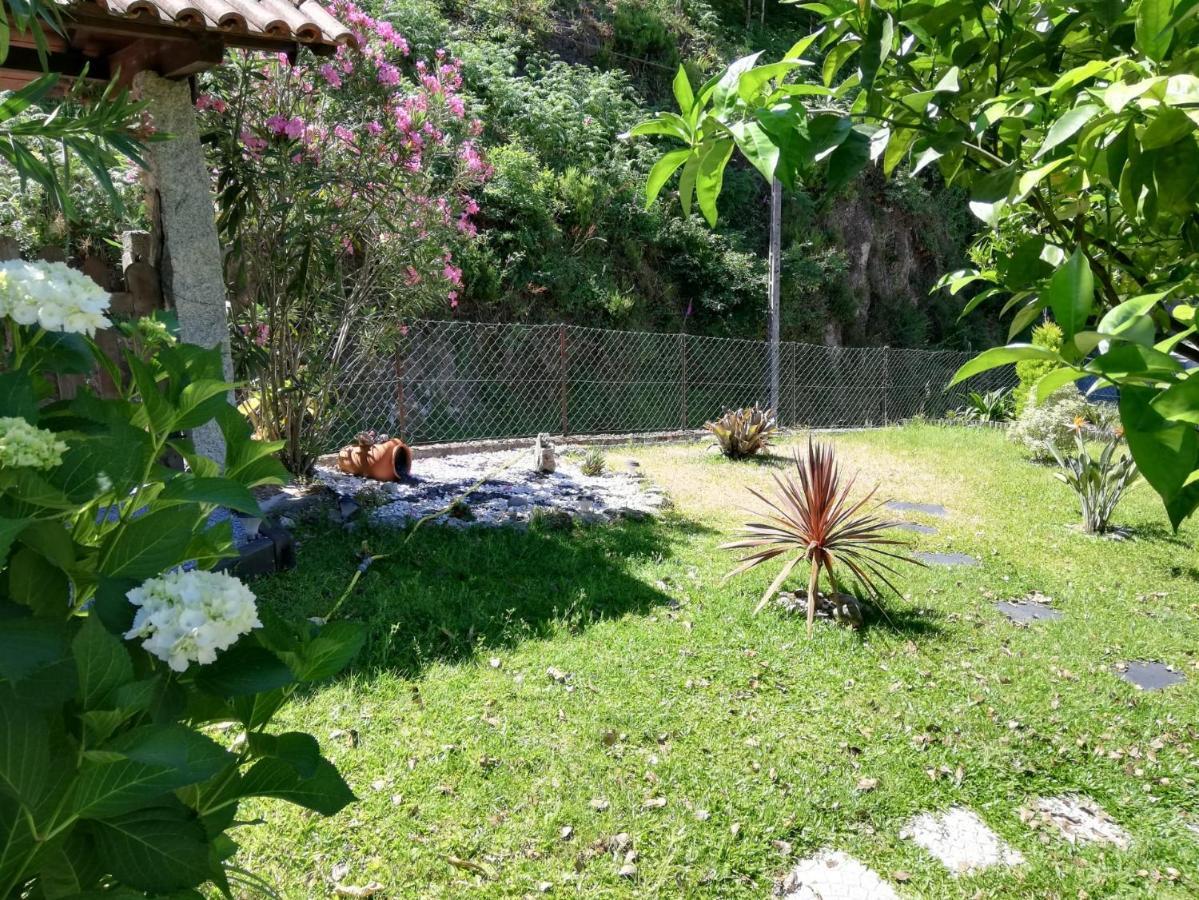 Casa De Casarelhos - Vistas Rio, Campo E Montanha - Lareira Apartment Geres Luaran gambar